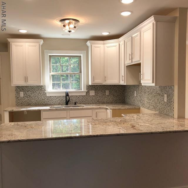 Church Hill Manor - Residential