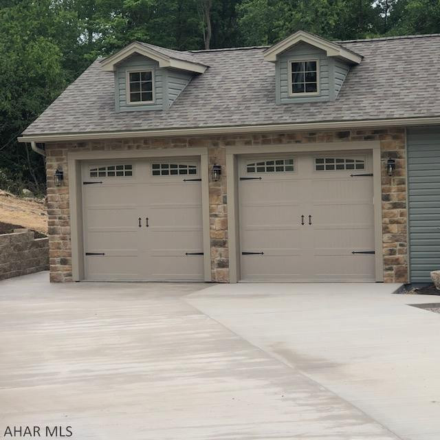 Church Hill Manor - Residential