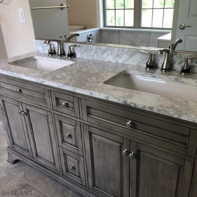 Church Hill Manor - Residential