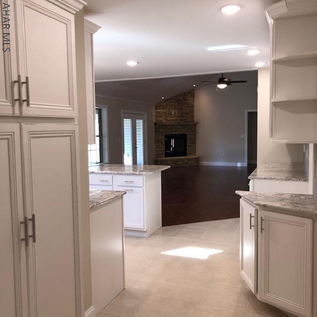 Church Hill Manor - Residential