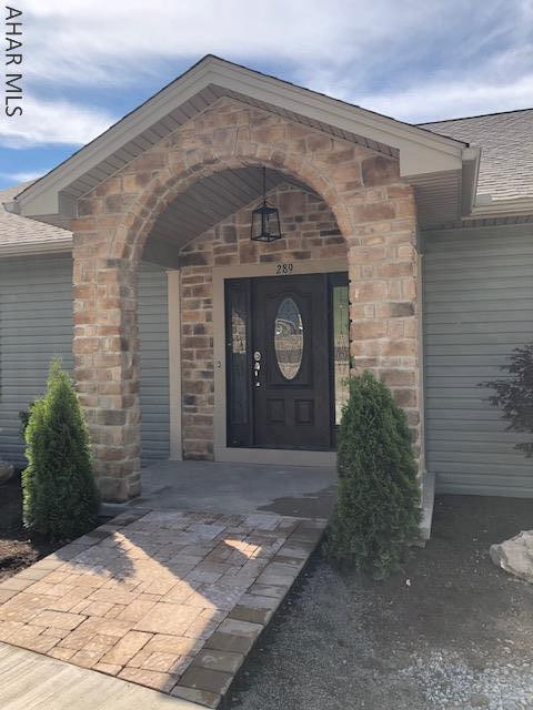 Church Hill Manor - Residential