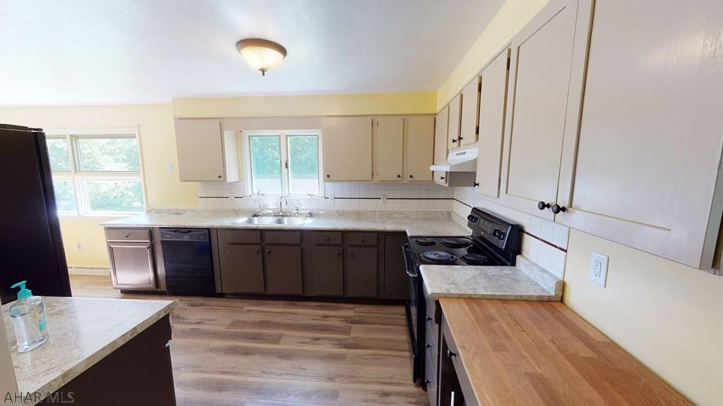 Foor Addition - Residential