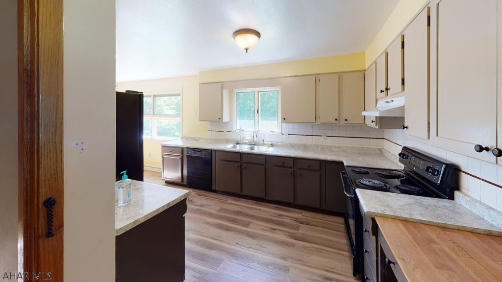 Foor Addition - Residential