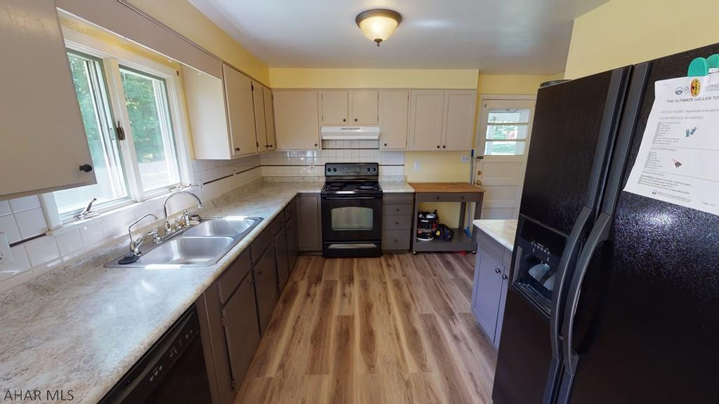 Foor Addition - Residential