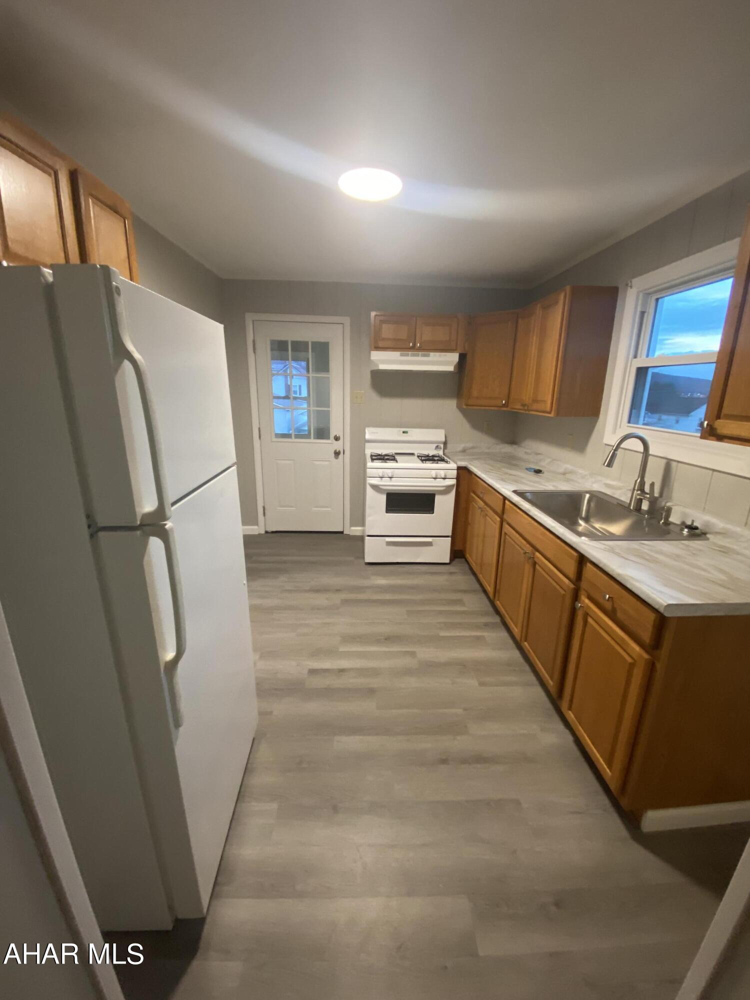 Unknown - Residential