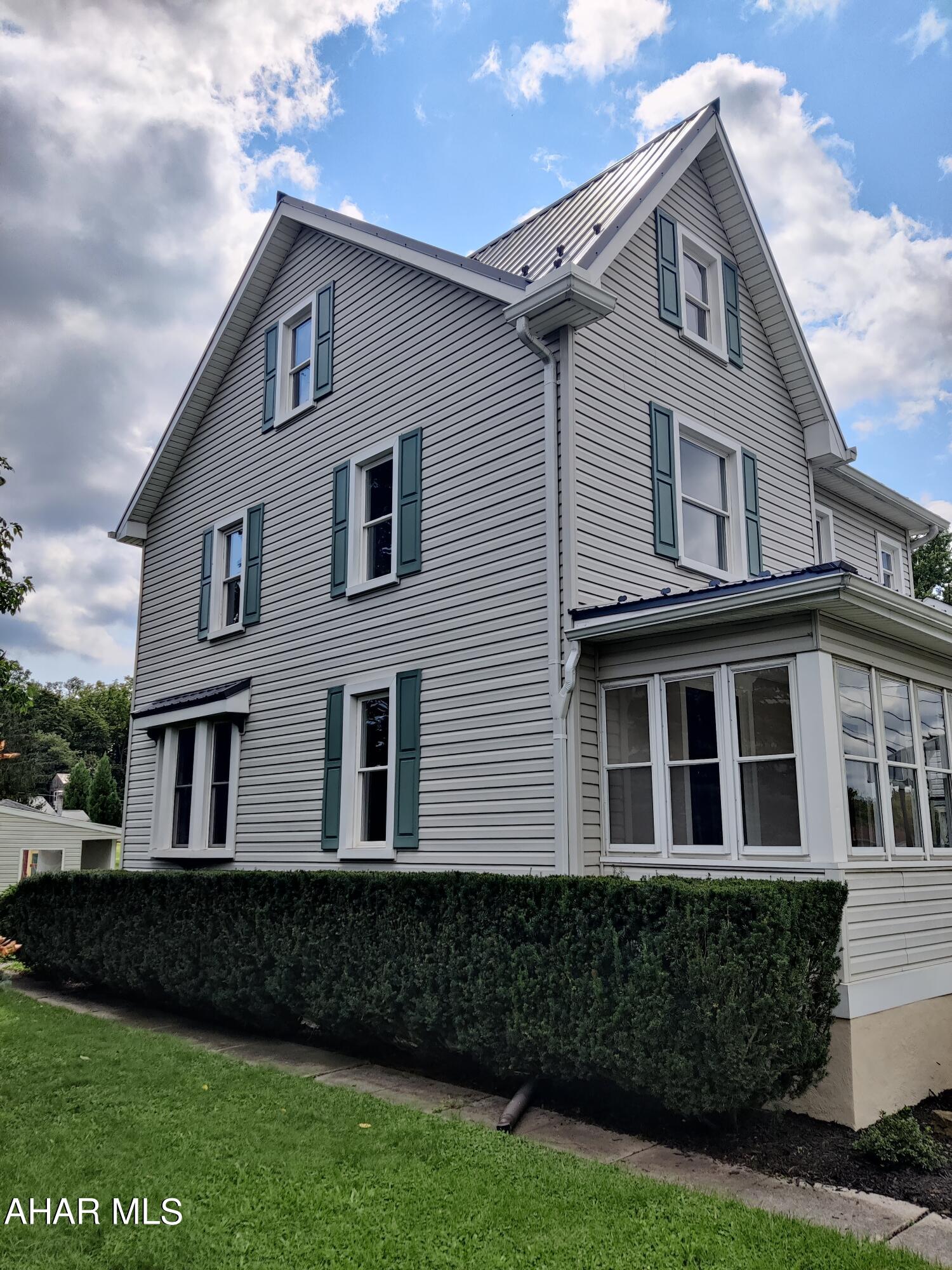 Hollidaysburg - Residential