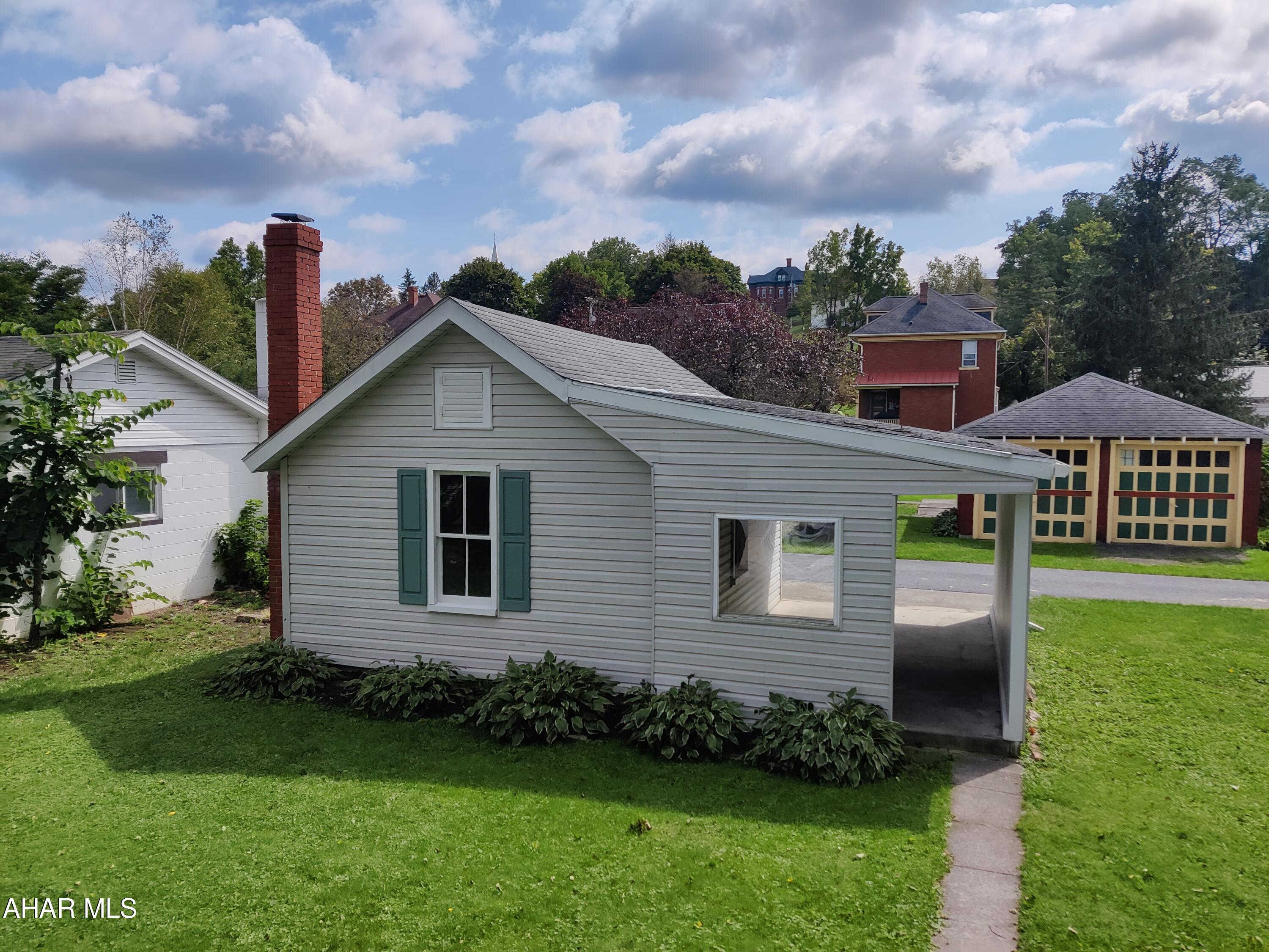 Hollidaysburg - Residential