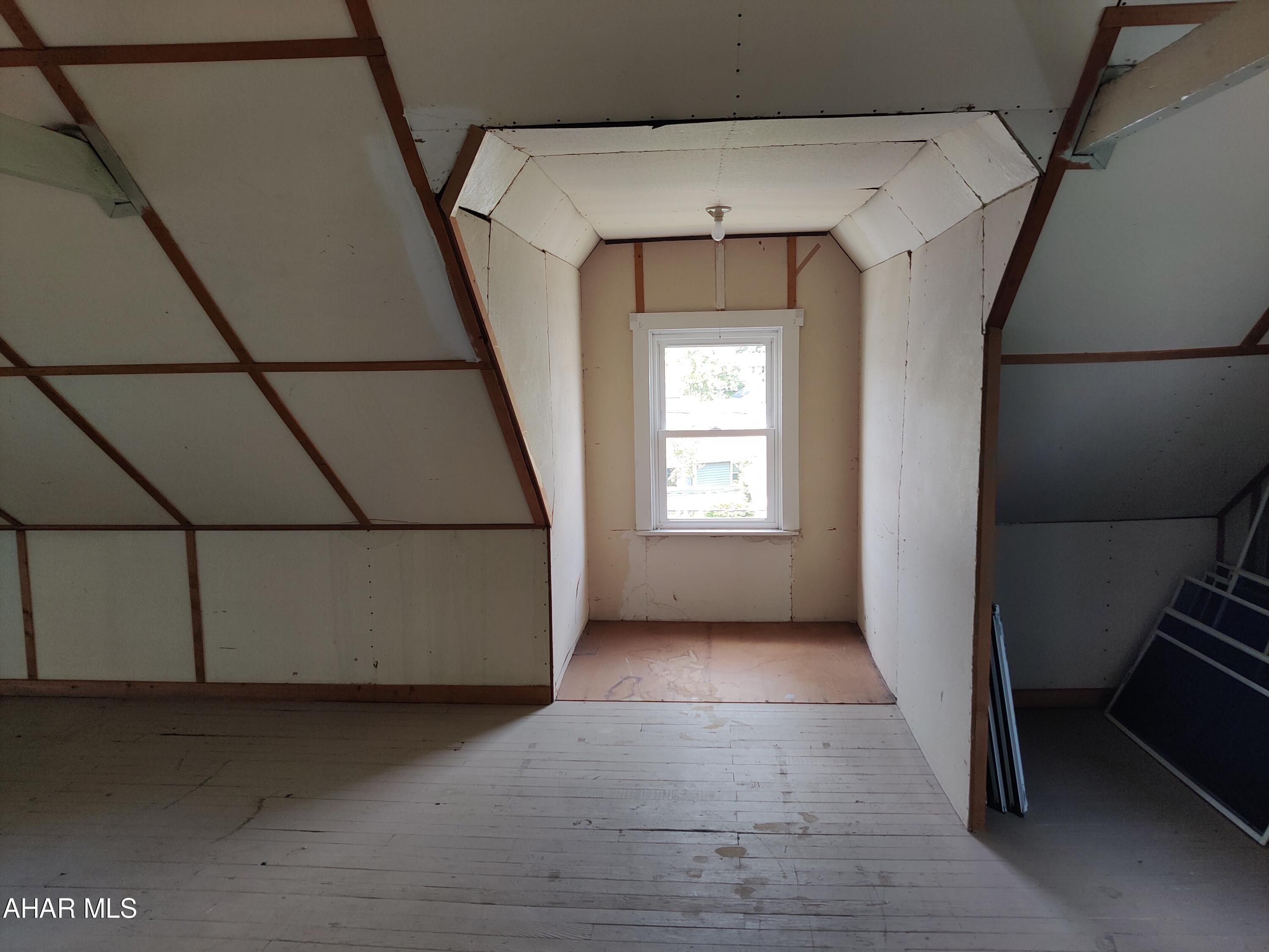 Hollidaysburg - Residential