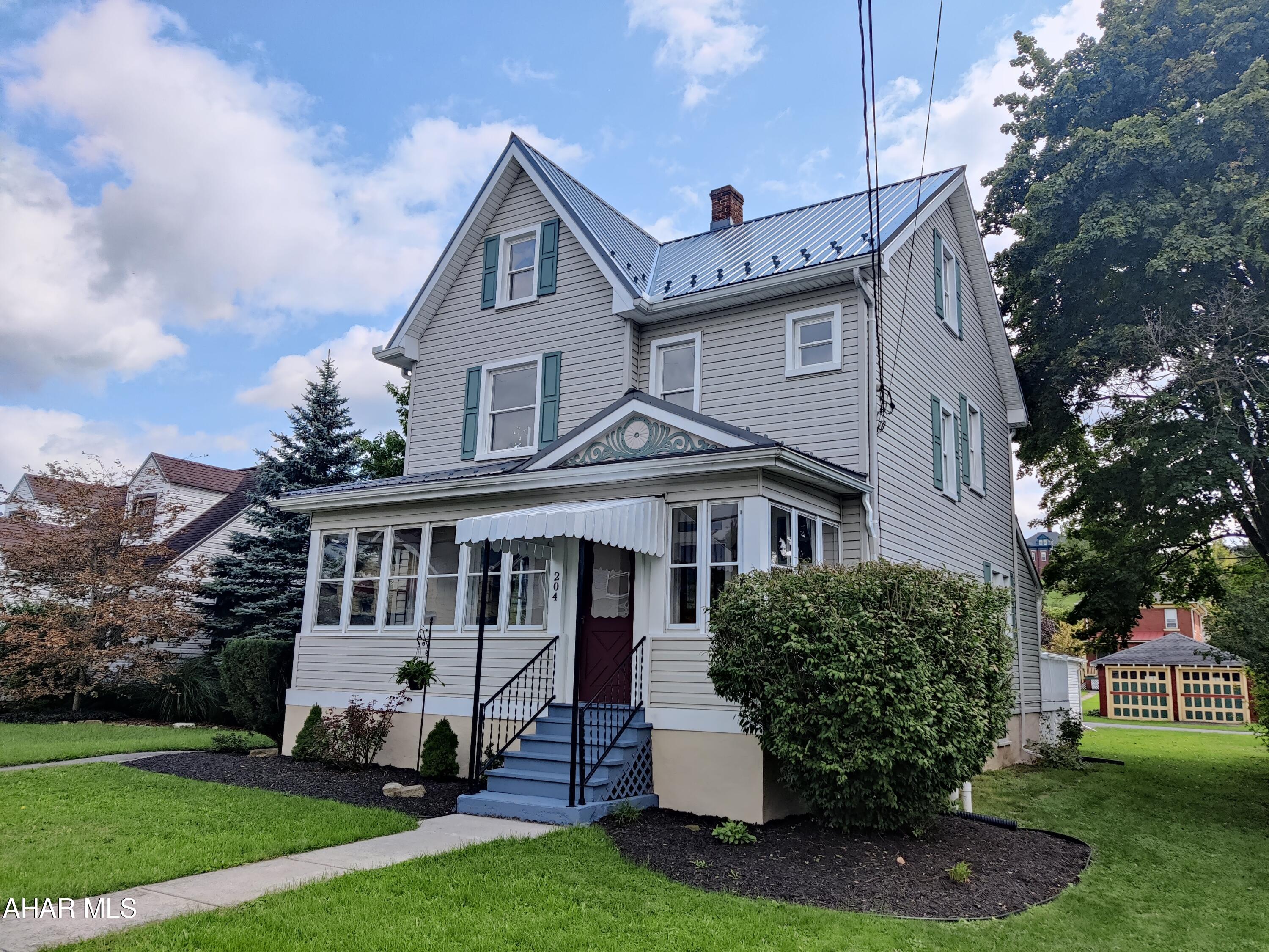 Hollidaysburg - Residential