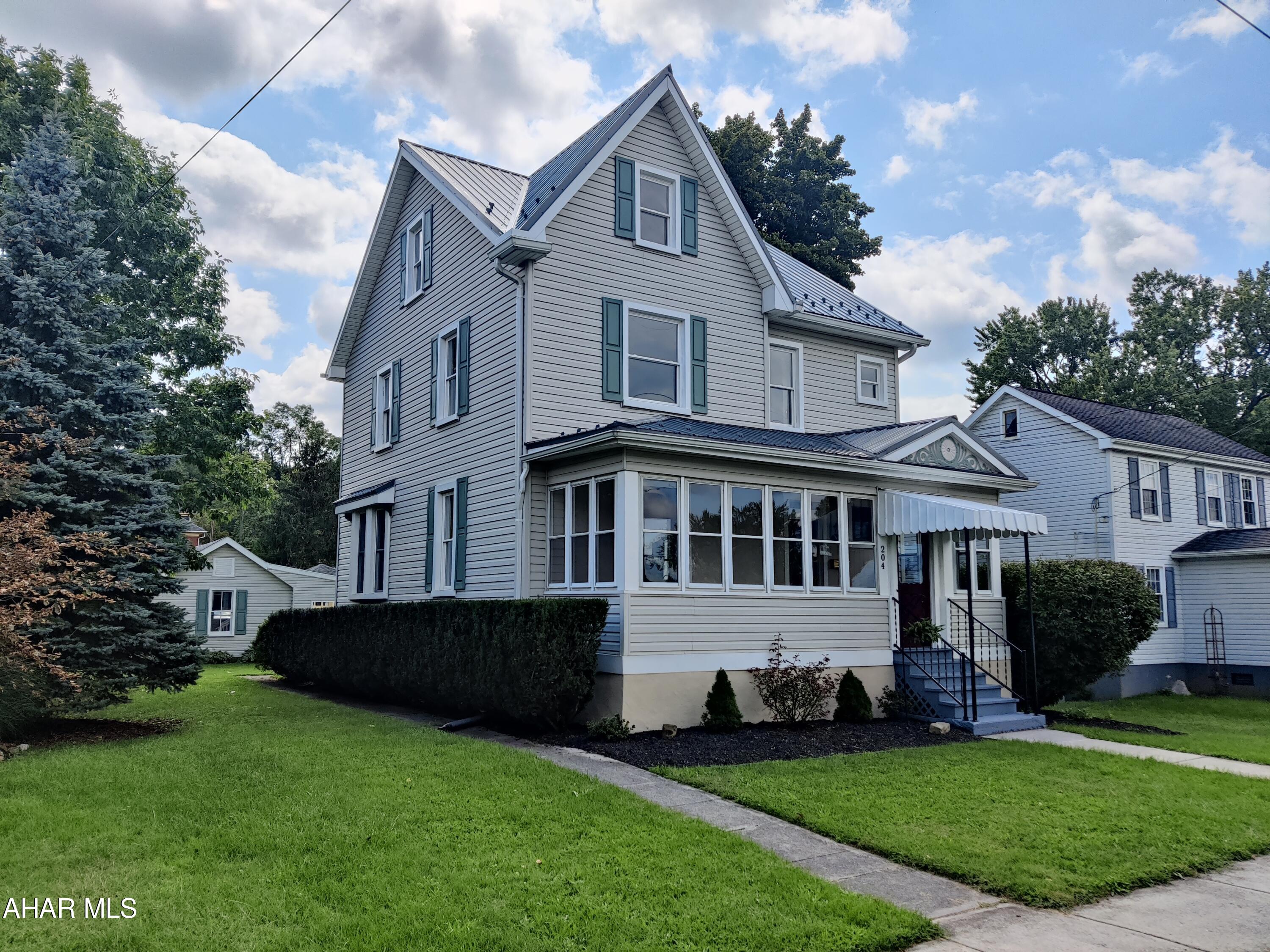 Hollidaysburg - Residential