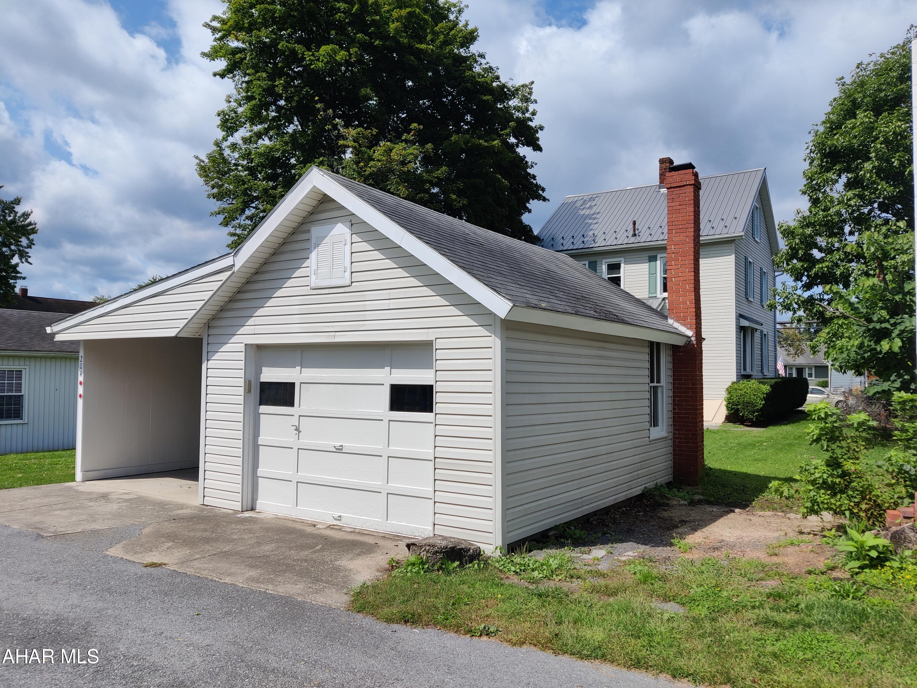 Hollidaysburg - Residential