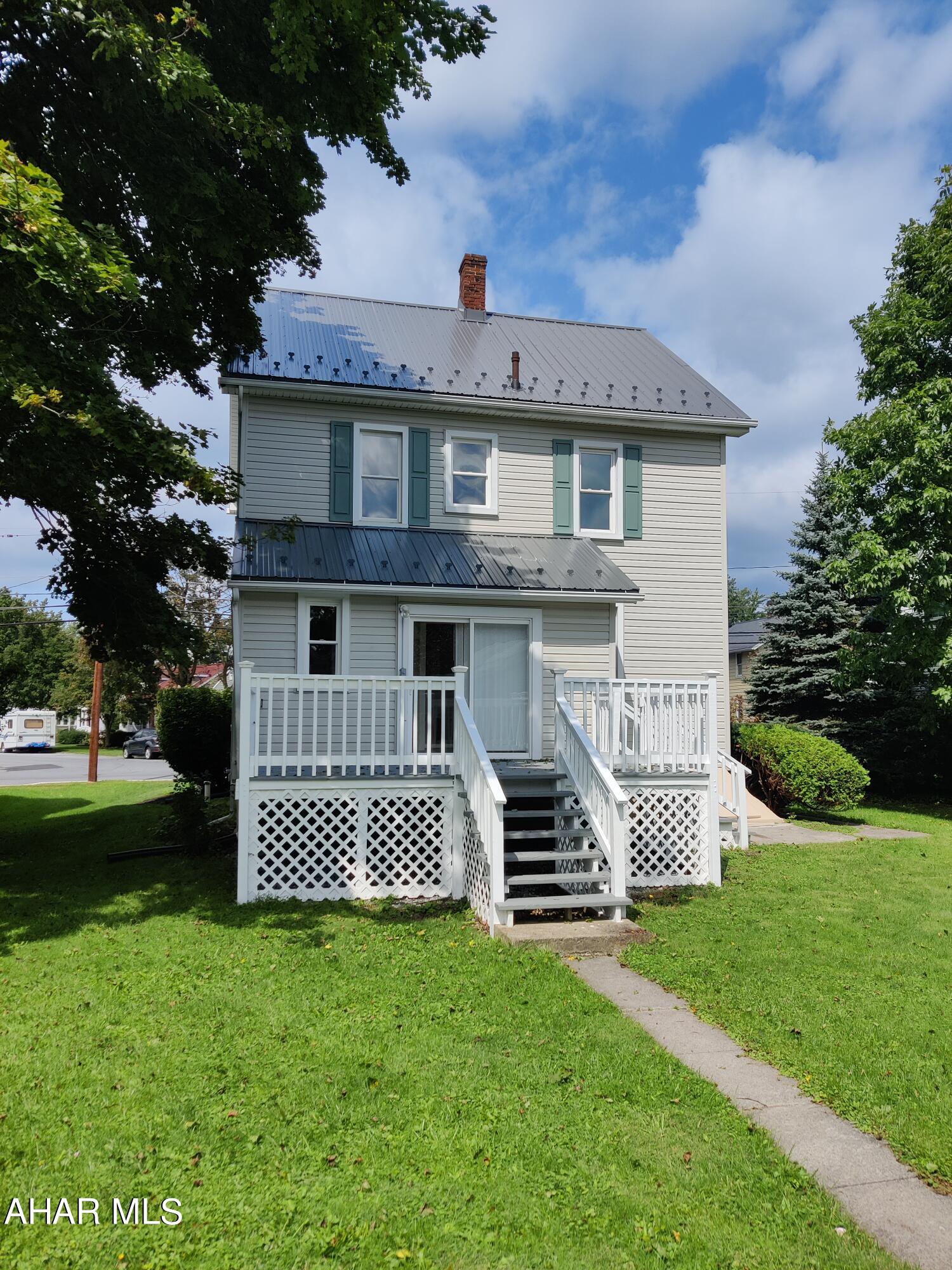 Hollidaysburg - Residential