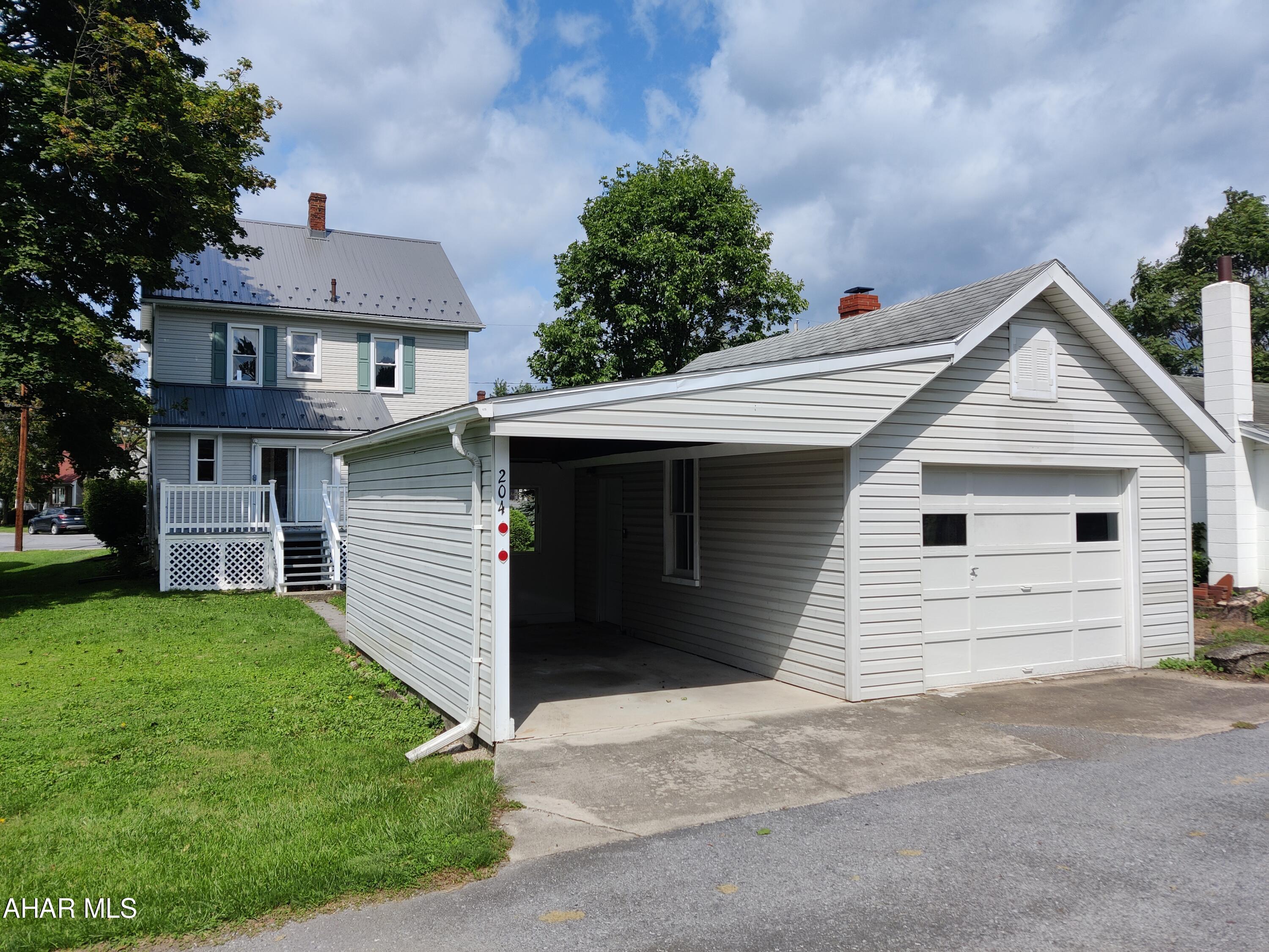 Hollidaysburg - Residential