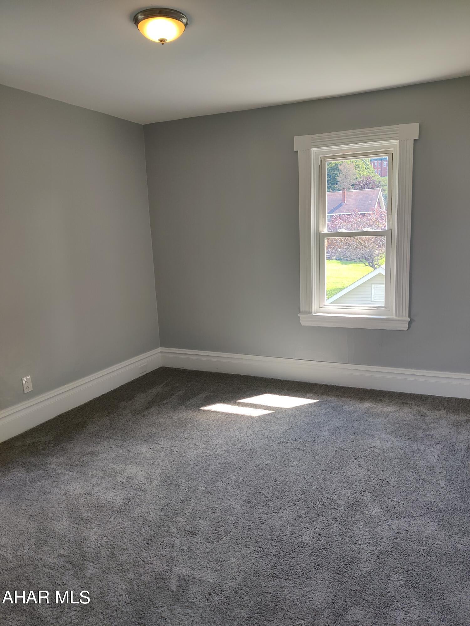 Hollidaysburg - Residential