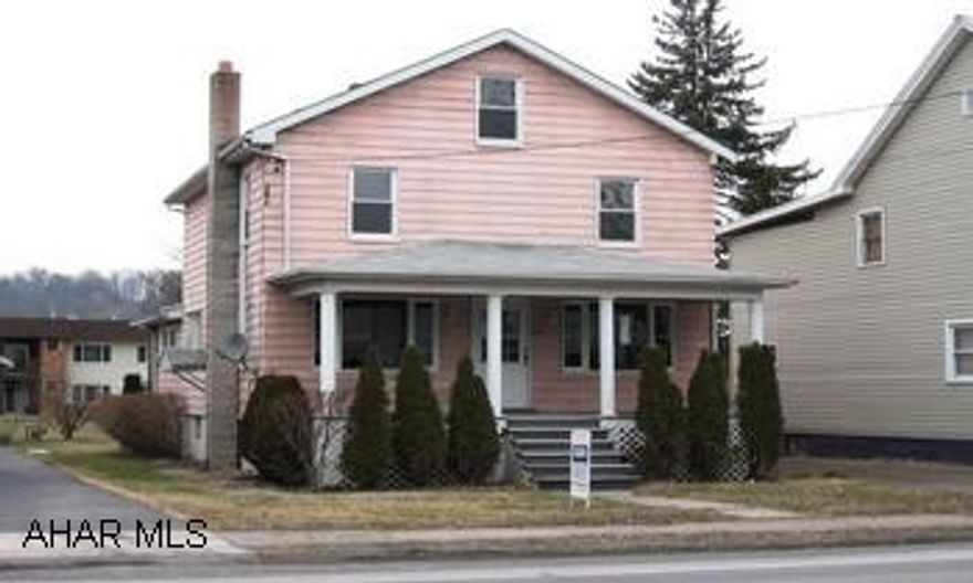 GREAT OPPORTUNITY TO BE IN HOLLIDAYSBURG SCHOOL DISTRICT.  FRESHLY PAINTED INTERIOR, 3-4 BEDROOMS, LARGE EAT-IN KITCHEN.  COMMERCIAL POSSIBLITIES.  CONTACT LORA @ 931-1018. GREAT OPPORTUNITY TO BE IN HOLLIDAYSBURG SCHOOL DISTRICT.  FRESHLY PAINTED INTERIOR, 3-4 BEDROOMS, LARGE EAT-IN KITCHEN.  COMMERCIAL POSSIBLITIES.  CONTACT LORA @ 931-1018.