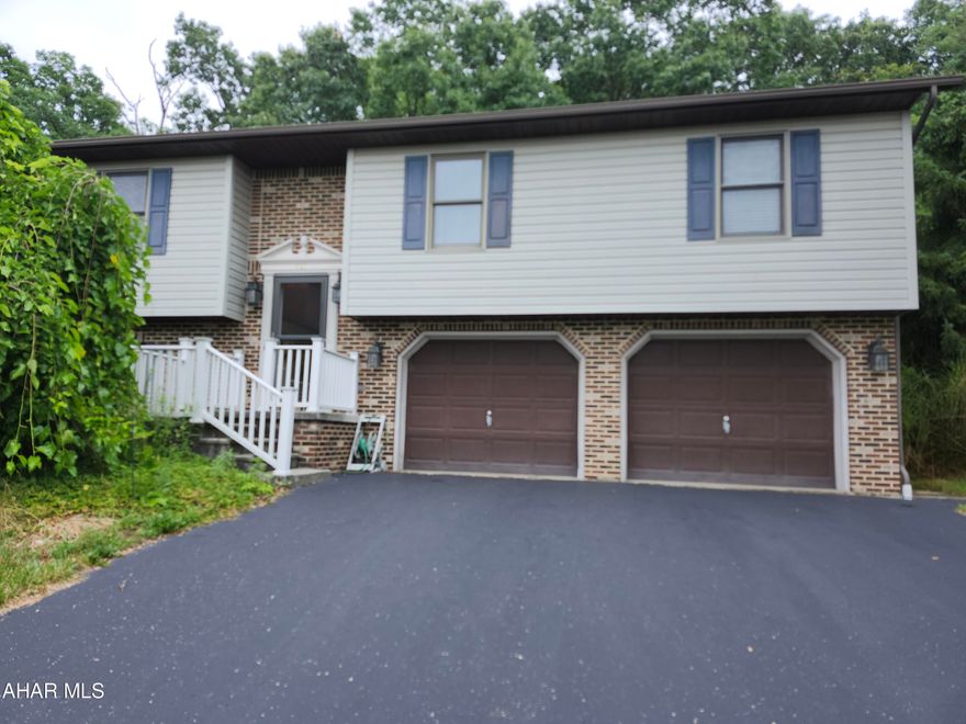 This beautiful split-entry, brick and vinyl, 3 bedroom home in Chapel Hill is ready for a new owner. Granite counters and newer appliances are in the updated kitchen. Rear screen porch is private and has wooded views. Two large sheds/workshops on the rear of property. New furnace and AC plus a fireplace and a quiet neighborhood make it perfect.