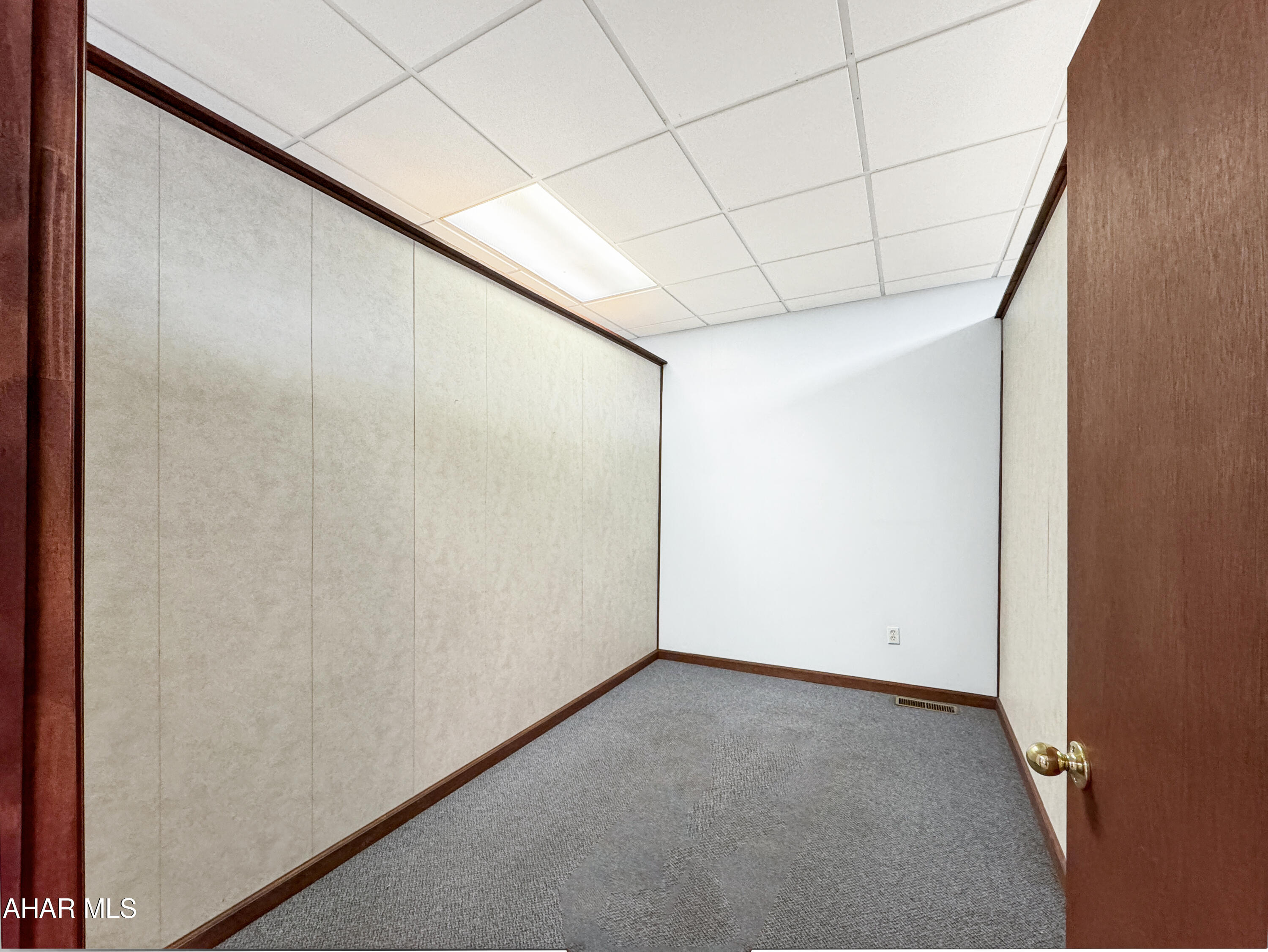 None - Commercial Lease