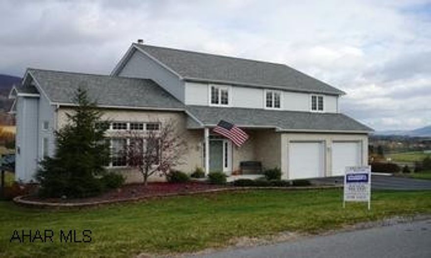 3600 SQ. FT. OF SUPER LIVING SPACE IN SCOTCH VALLEY. A BEAUTIFUL FAMILY HOME ON .6 ACRES In COUNTRYSIDE ESTATES WITH ALL THE AMENITIES TODAYS FAMILY NEEDS. COME SEE.  MOTIVATED SELLER.