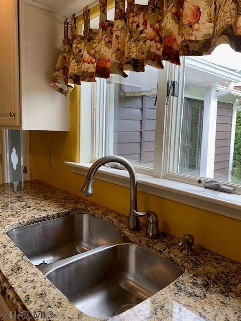 Meadowbrook Terrace - Residential