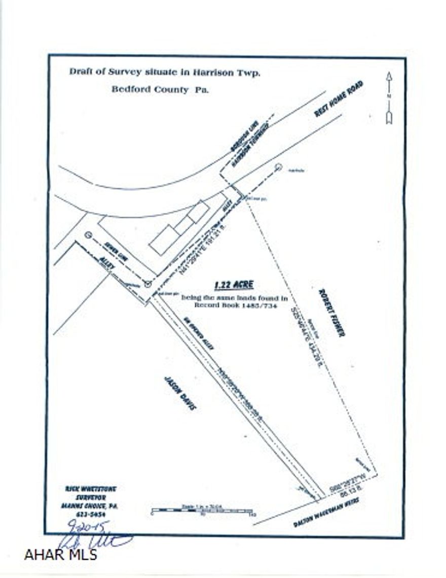 This gently sloping 1.22 acres located just outside the Borough of Manns Choice would make the perfect choice to build your new home.  Has the possibility to hook in to municipal sewage.  Buyer to pay for sewage connection and to drill well.