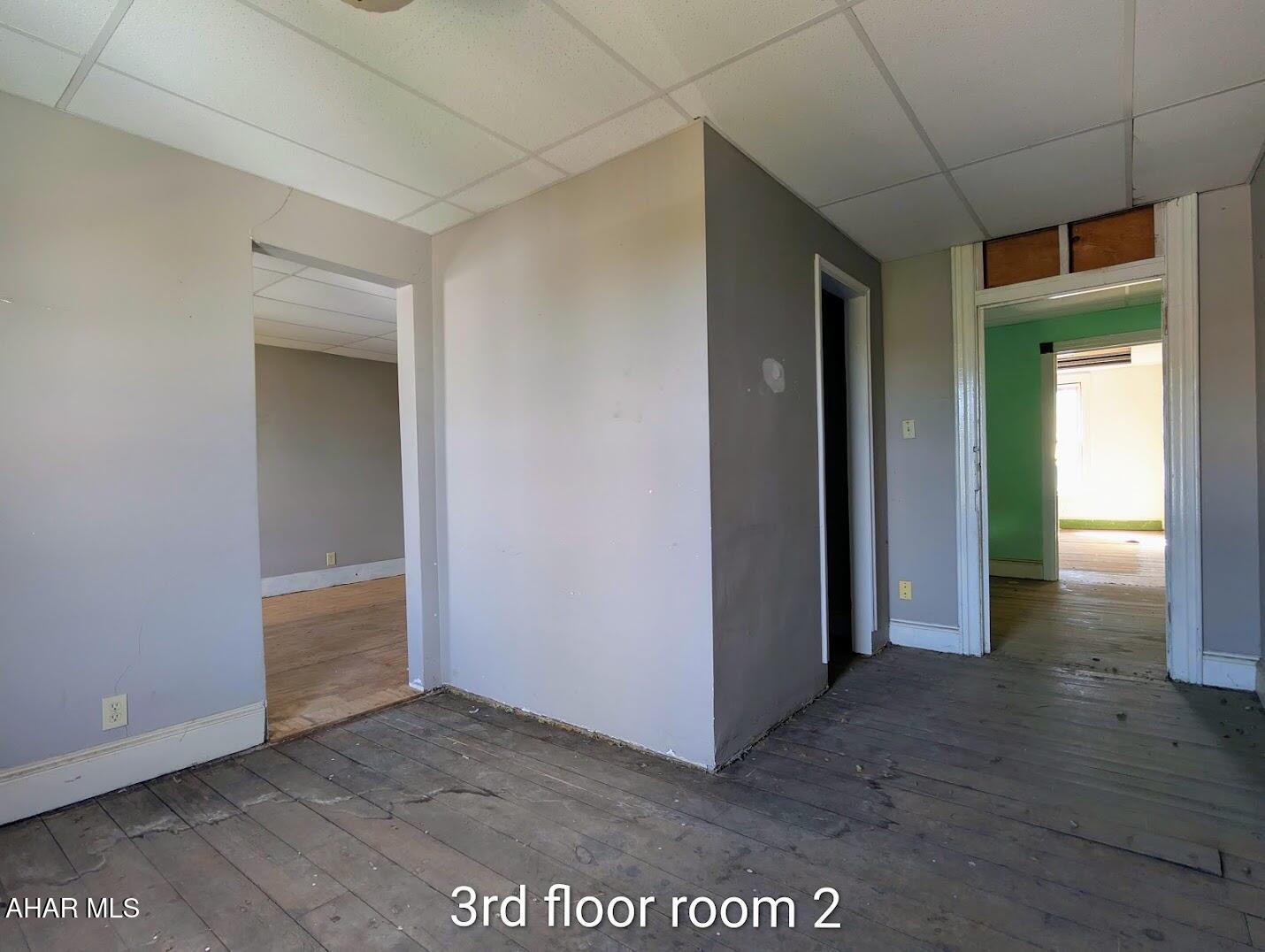 Unknown - Commercial Sale