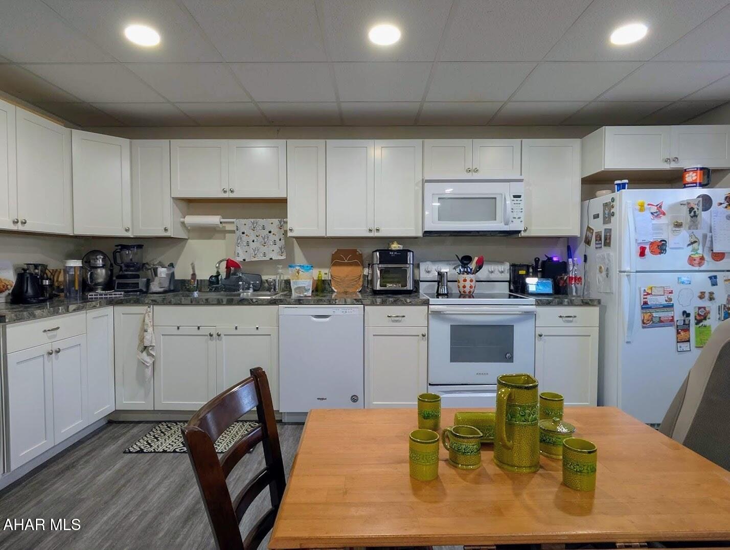 Unknown - Commercial Sale