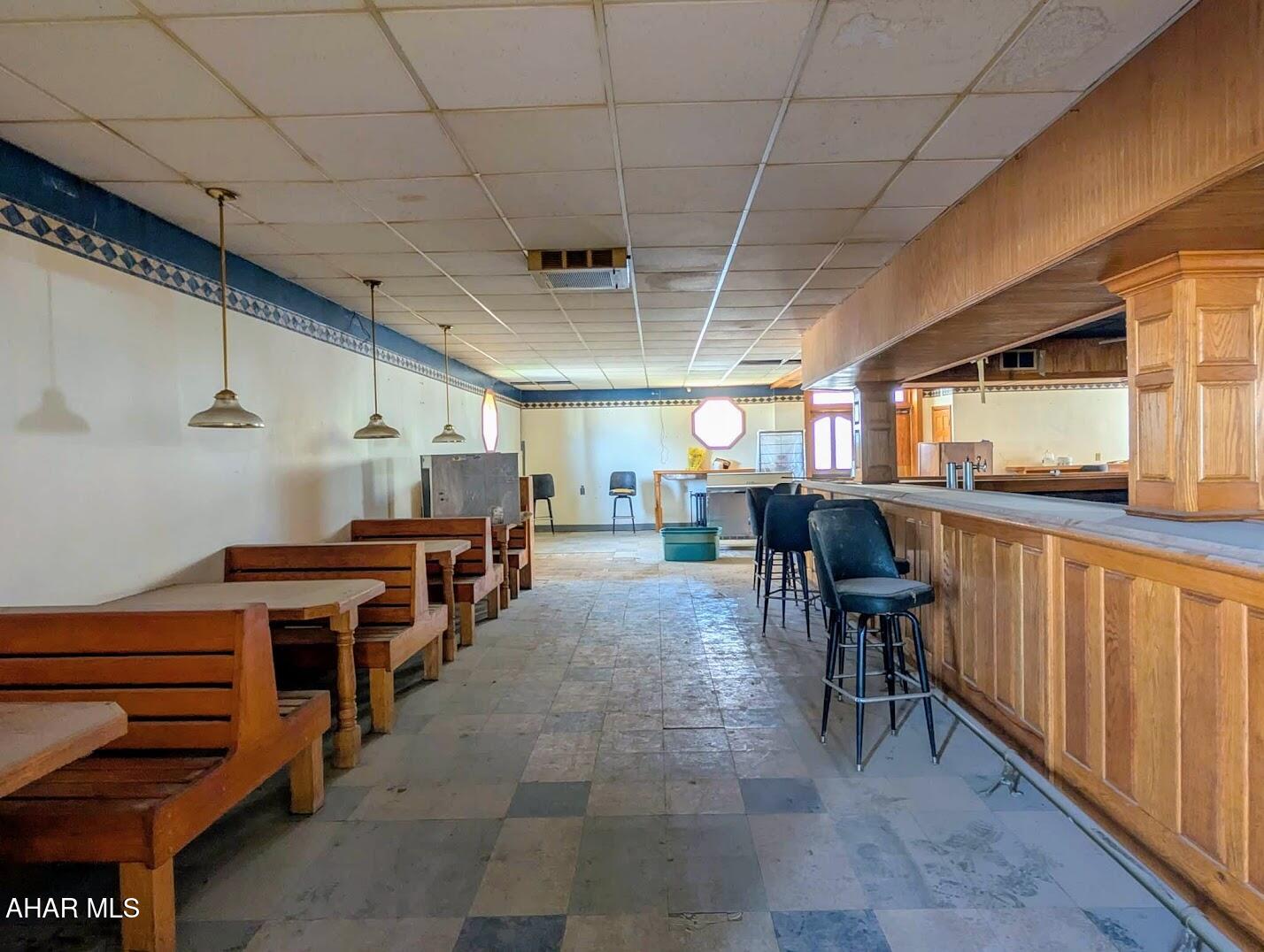 Unknown - Commercial Sale