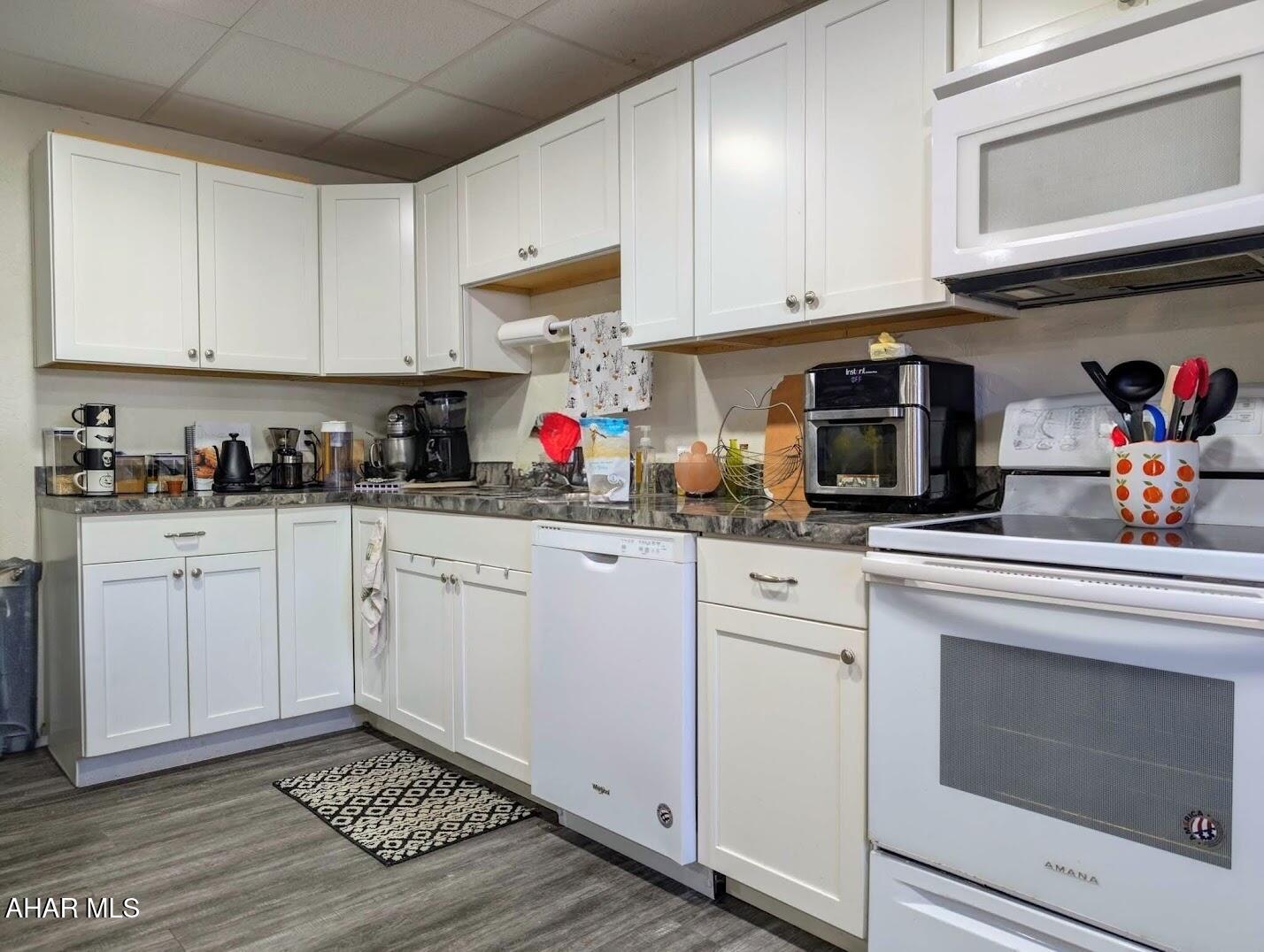 Unknown - Commercial Sale