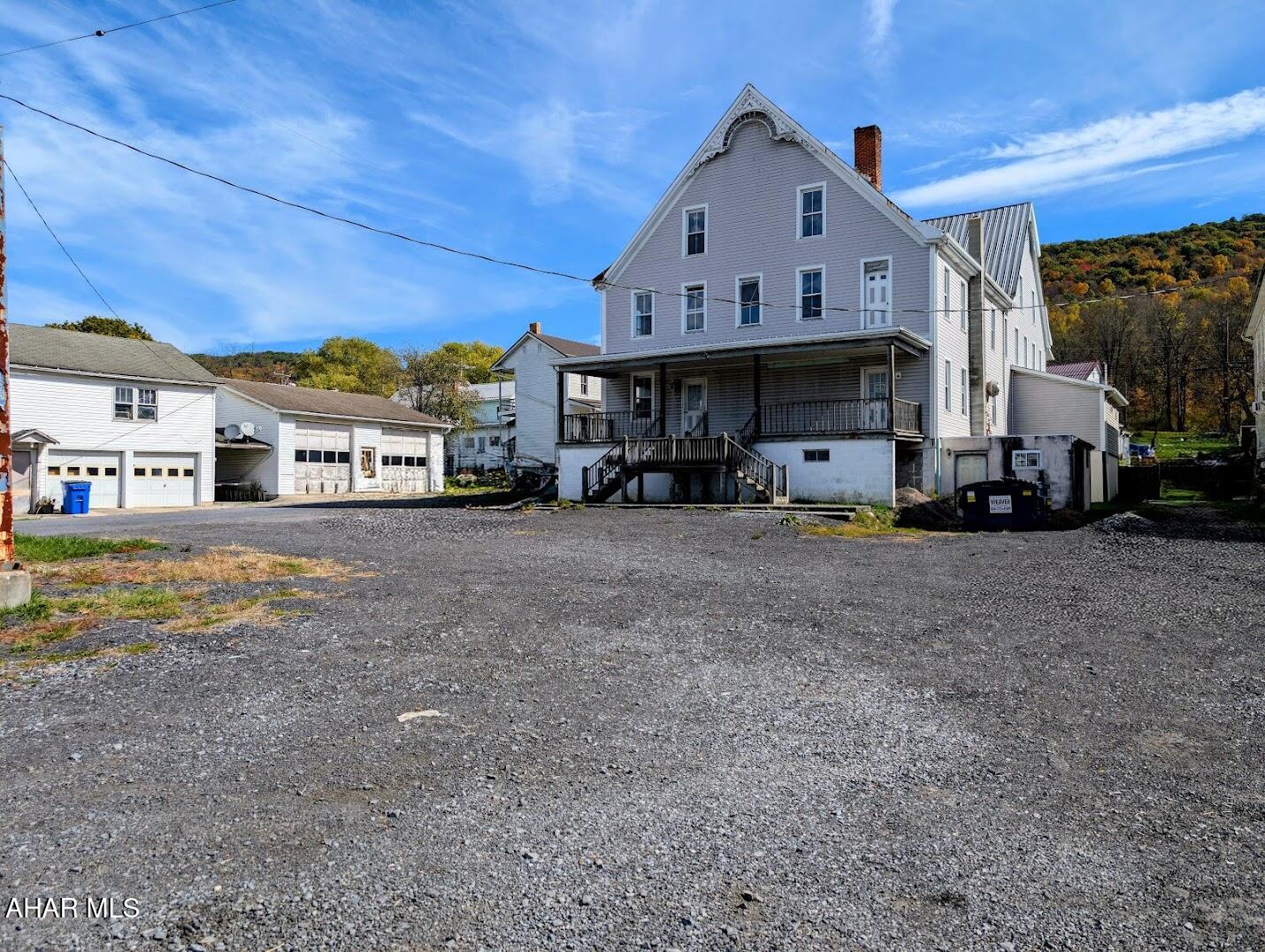 Unknown - Commercial Sale