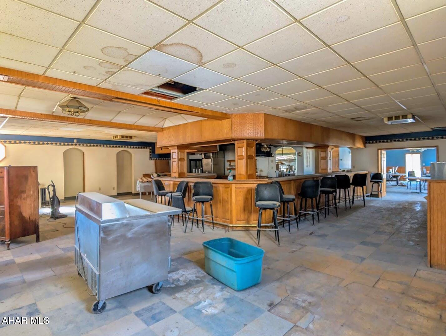 Unknown - Commercial Sale