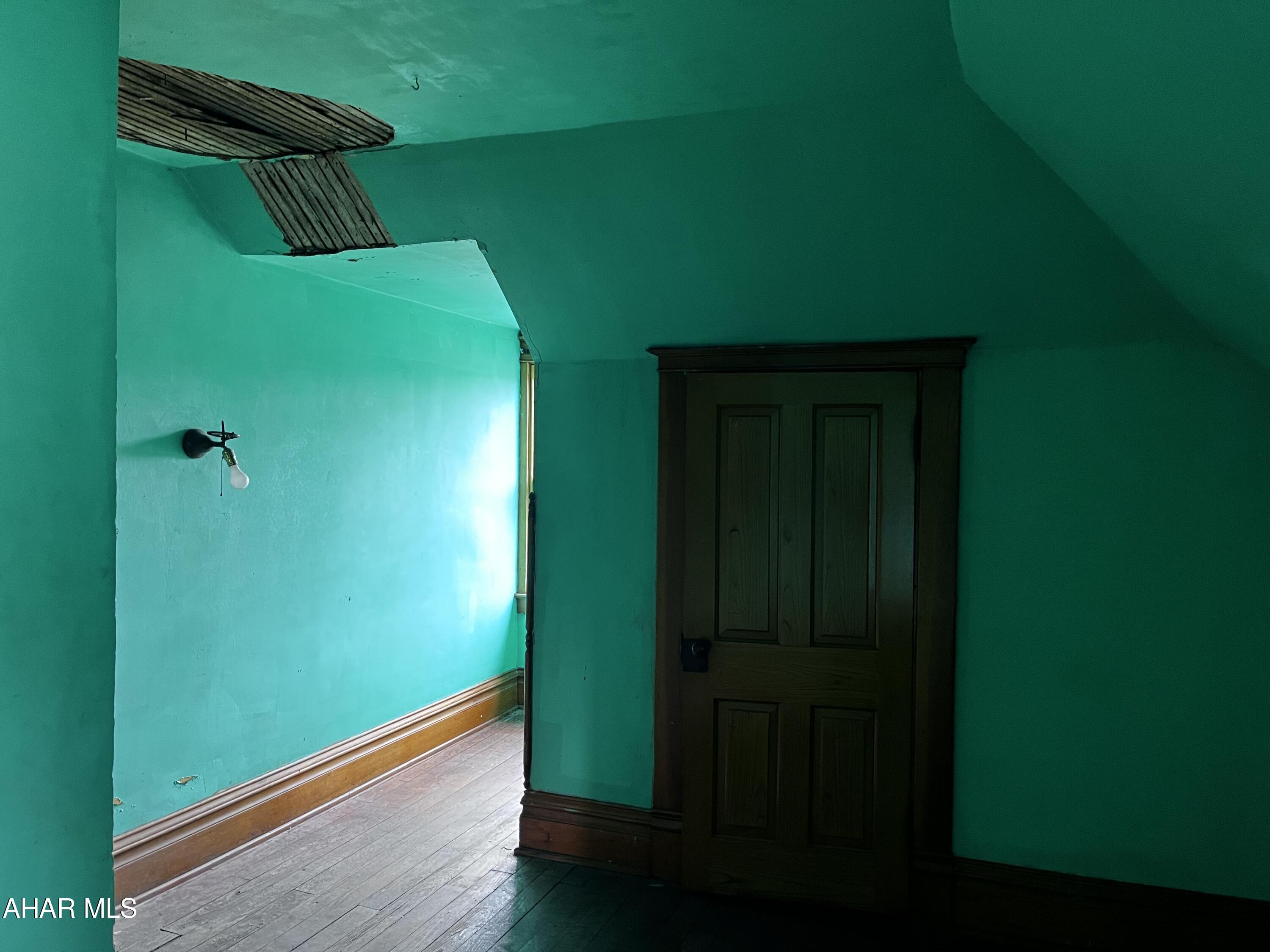 Hollidaysburg - Residential