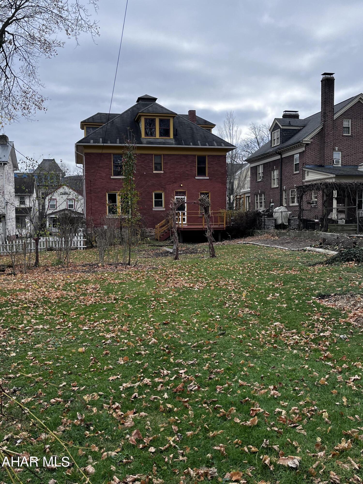 Hollidaysburg - Residential