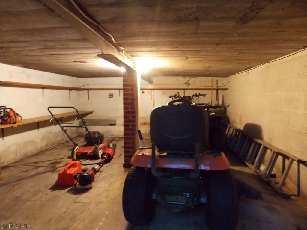 Unknown - Residential