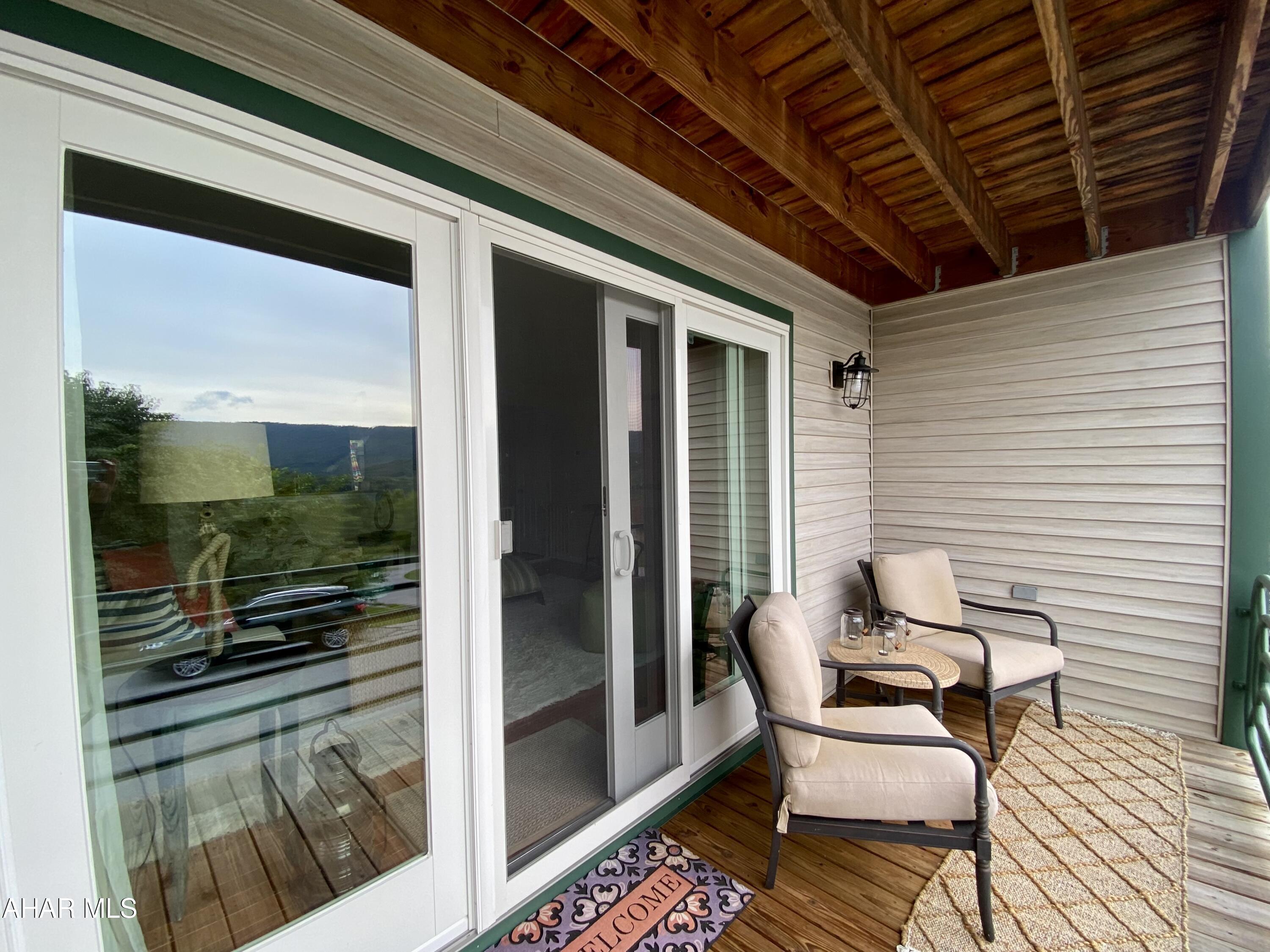 Canoe Creek - Residential