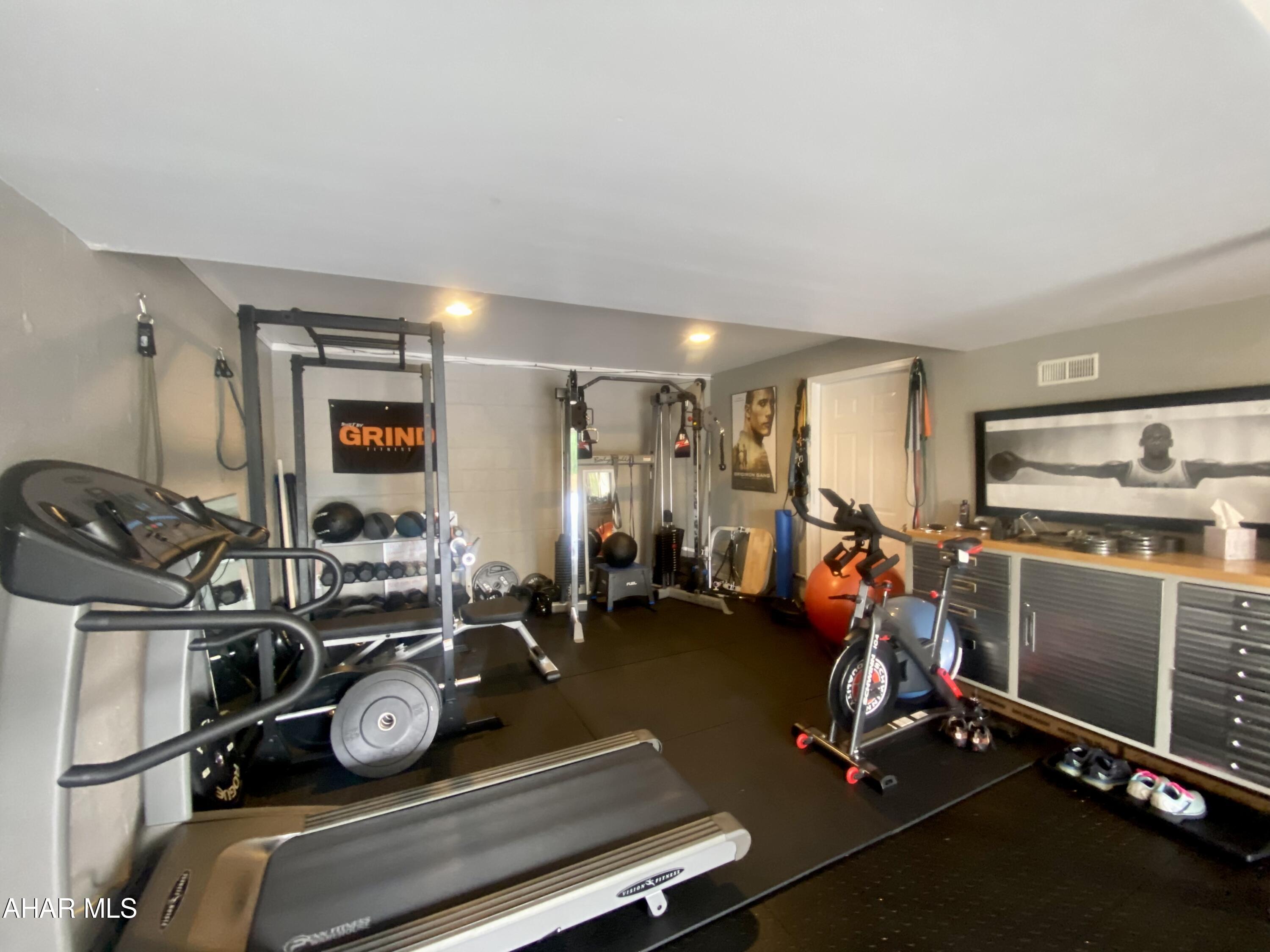 Canoe Creek - Residential