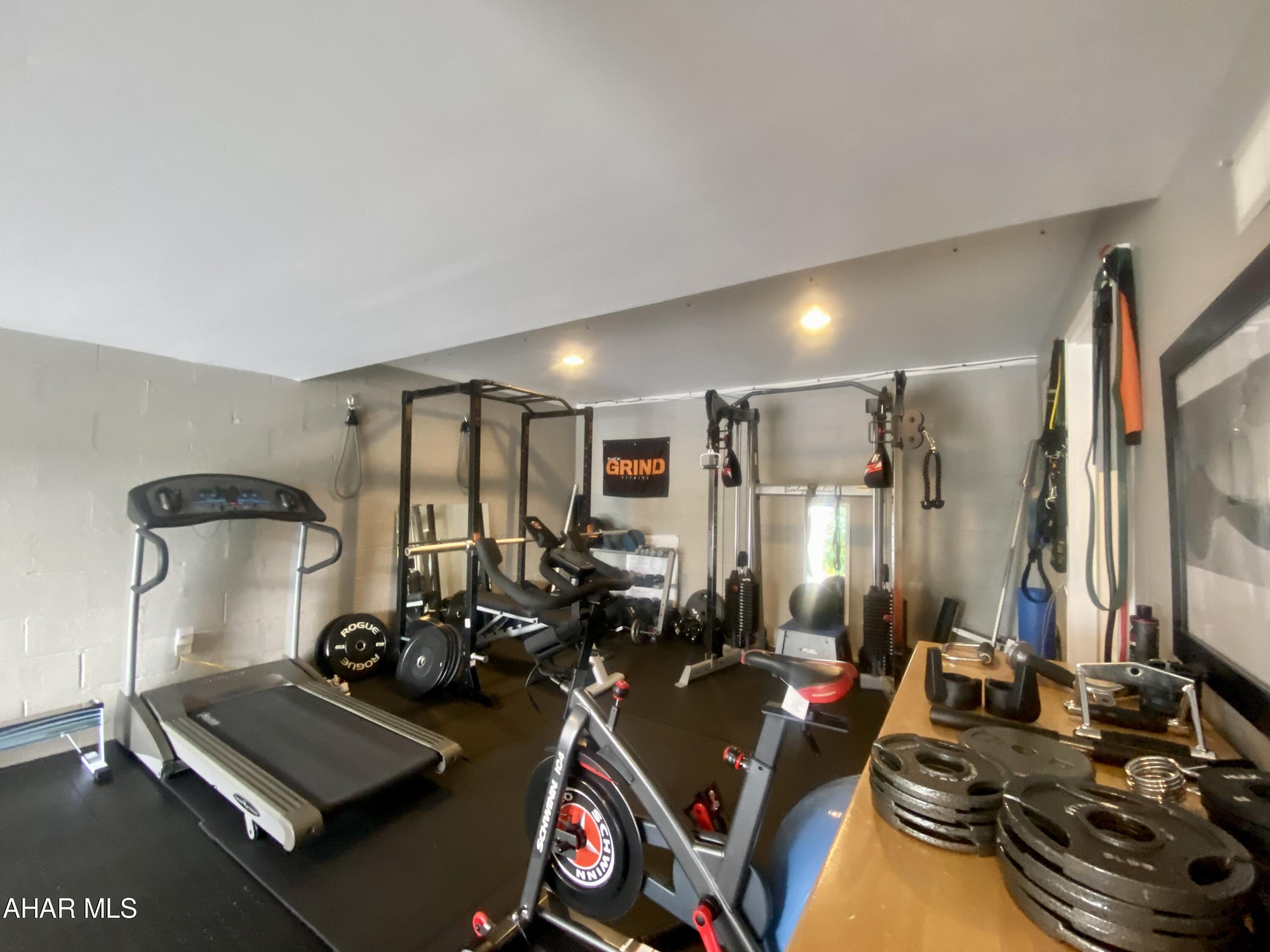 Canoe Creek - Residential