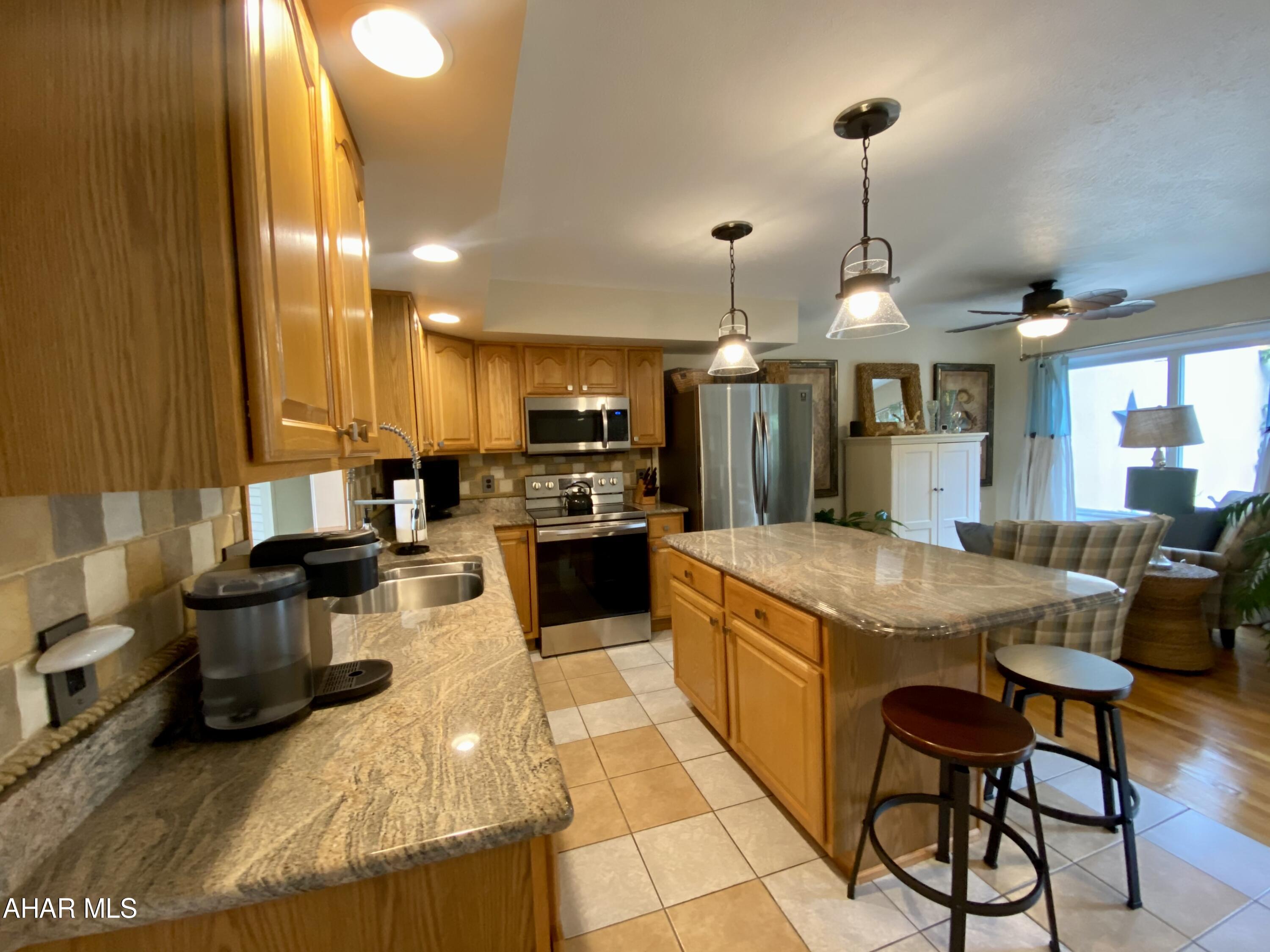 Canoe Creek - Residential