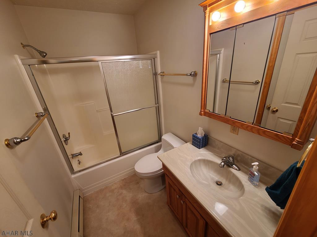 Glendale Yearound - Residential