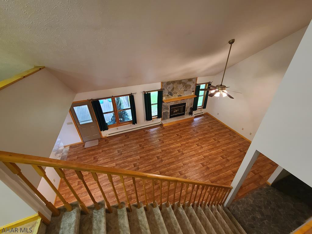 Glendale Yearound - Residential