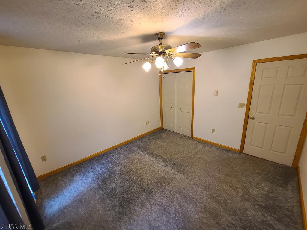 Glendale Yearound - Residential