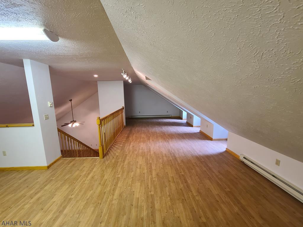 Glendale Yearound - Residential