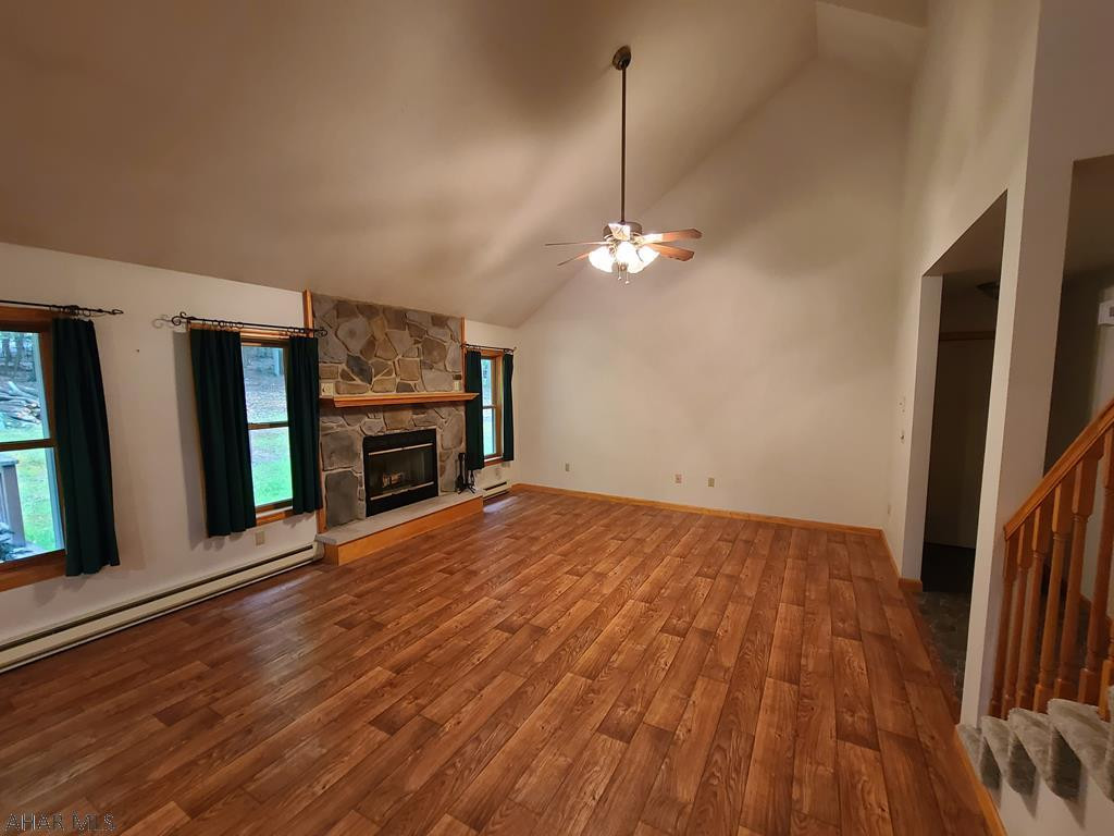 Glendale Yearound - Residential