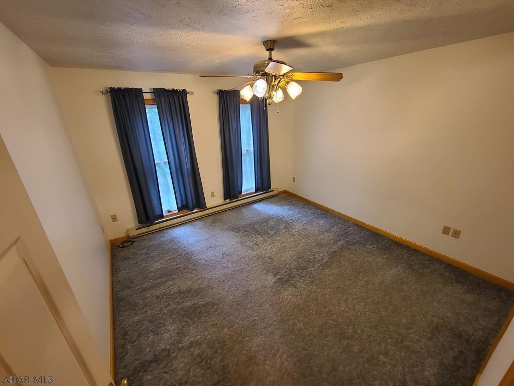 Glendale Yearound - Residential