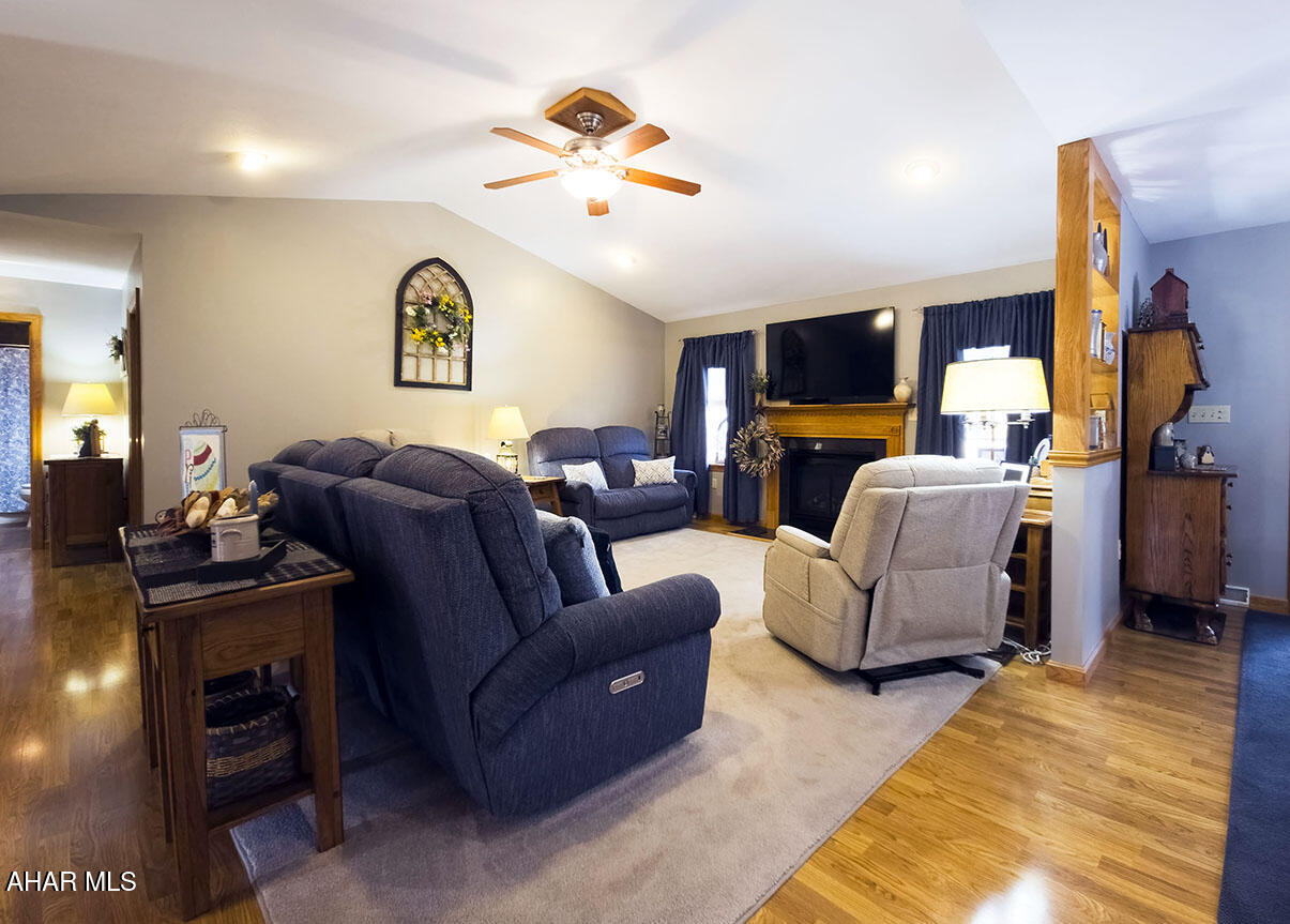 Hollidaysburg - Residential