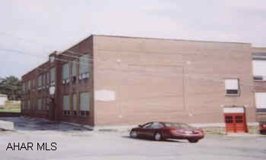 2 STORY BRICK BLDG W/BASEMENT 1ST FL USED AS PERSONAL CARE HOME. 25 PEOPLE - 13 ROOMS, KITCHEN, COMMON AREA. OIL & COAL HEAT. LABOR & INDUSTRY APP PLANS FOR 2ND FL. SPRINKLERS. FLAT RUBBER ROOF 10 YRS. PHONE/ CABLE IN ROOMS. PLUMBED & WIRED FOR 2ND FL. PUBLIC WATER.