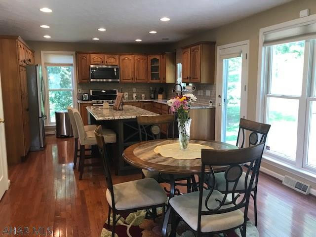 Las Villas - Residential