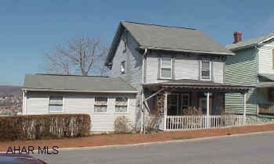 1st Floor addition has a master bedroom with a full bath.  1st Floor family room with laundry - Finished 3rd Floor too.