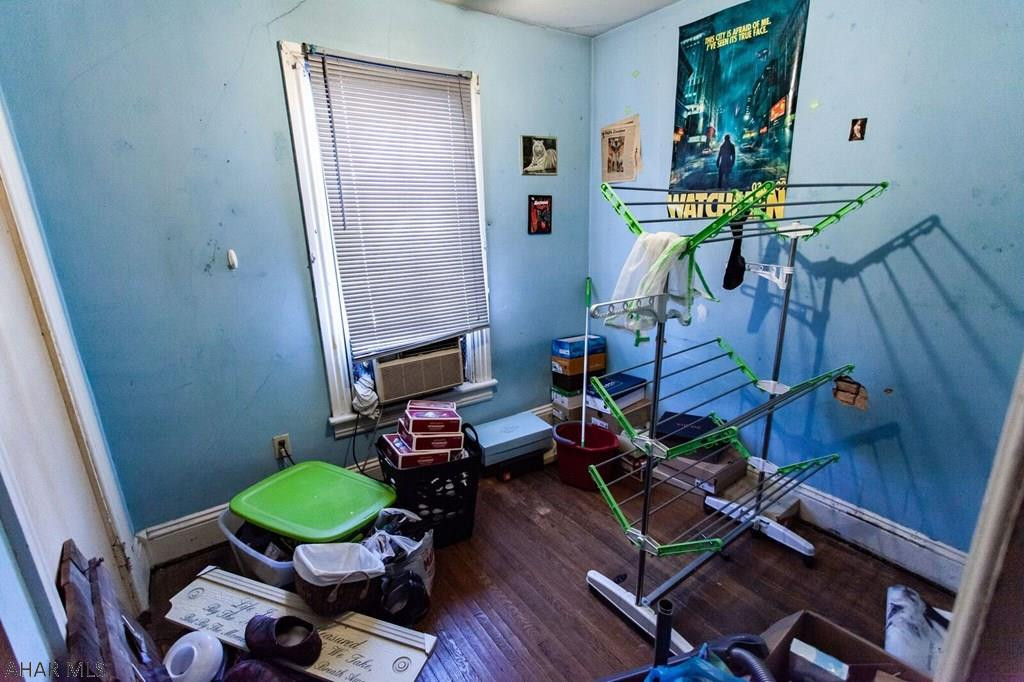 Unknown - Residential