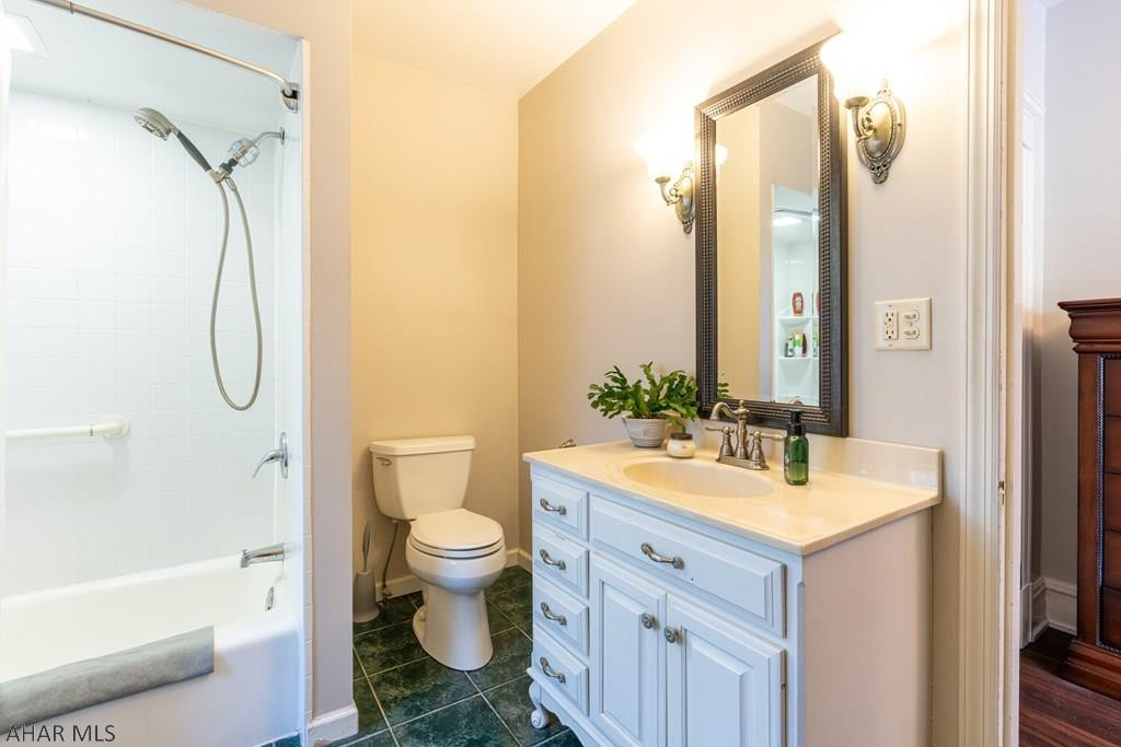 Unknown - Residential