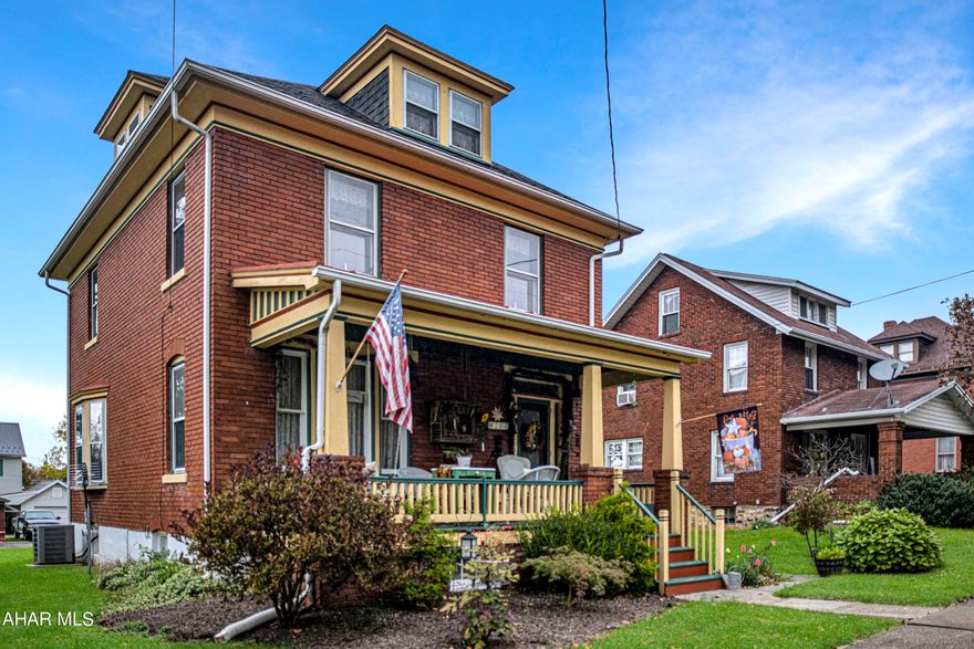 Don't miss this conveniently located brick home in Hollidaysburg Borough, complete with a large yard and detached garage. This home, under its second ownership, boasts stunning hardwood floors, along with an original built-in kitchen cabinet and pantry on the lower level. Upstairs, three nicely proportioned bedrooms and a spacious bathroom await. This home has tons of character and charm. Check our our Matterport 3D tour and schedule a showing today!
